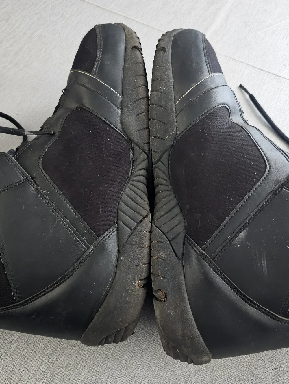 Symbolic Ultra Light Black Snowboard Boots Men’s Sz 13